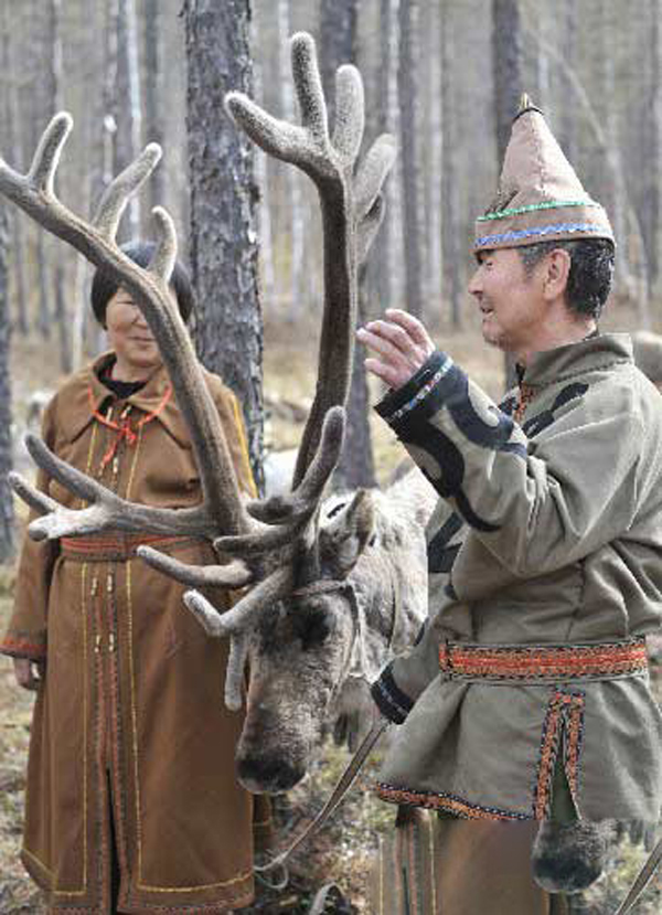 ewenki people deer hunting