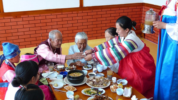 Family life of Chaoxian Minority