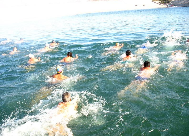 Songhua River Winter Swimming Pools Game