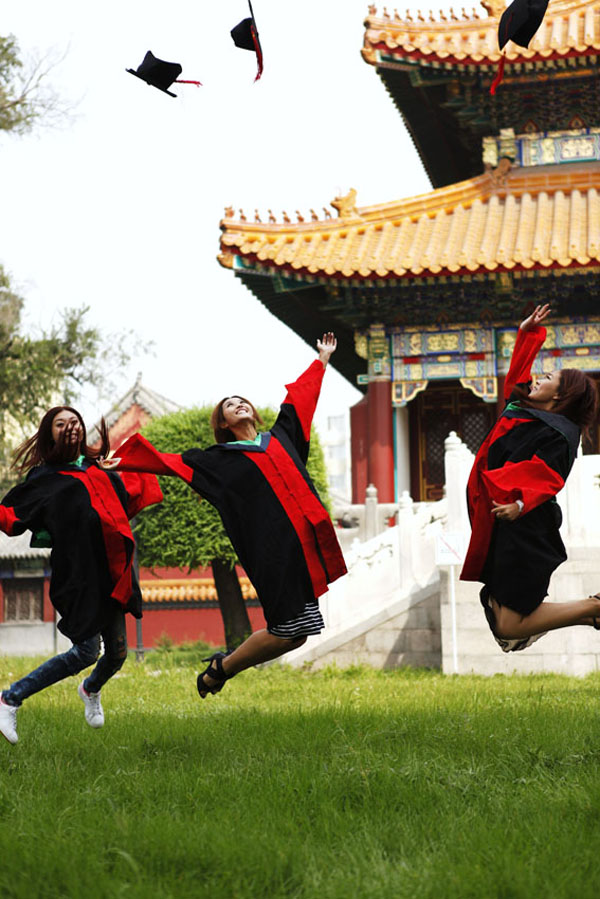 graduates in the temple